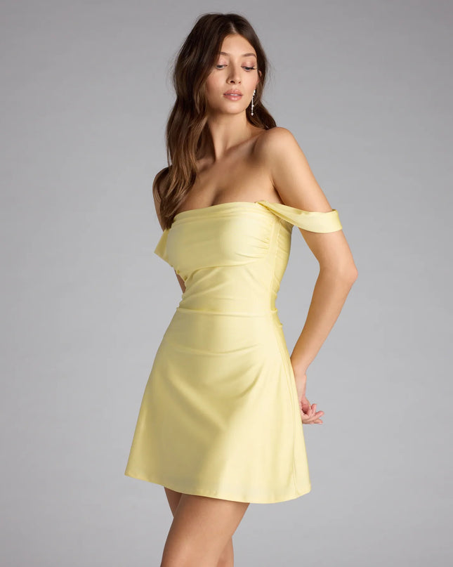Windsor Classics Lover Off-The-Shoulder Satin Mini Dress