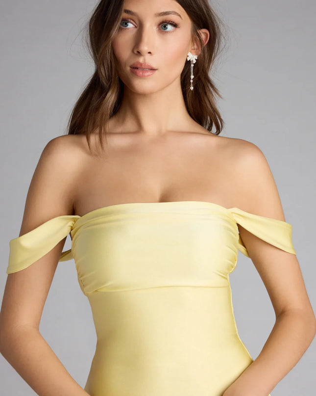 Windsor Classics Lover Off-The-Shoulder Satin Mini Dress