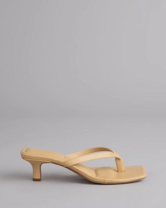 Windsor Feeling Chic Thong Square Toe Kitten Heels