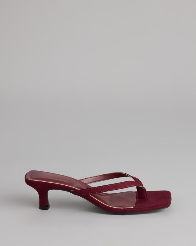 Windsor Feeling Chic Thong Square Toe Kitten Heels