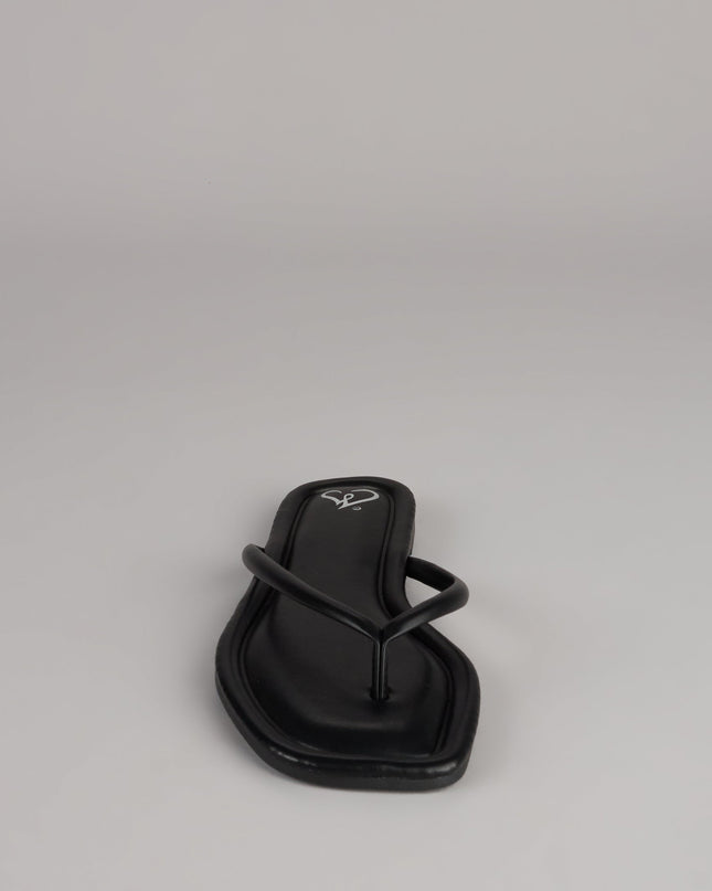 Windsor Goes With Everything Square Toe Thong Sandals